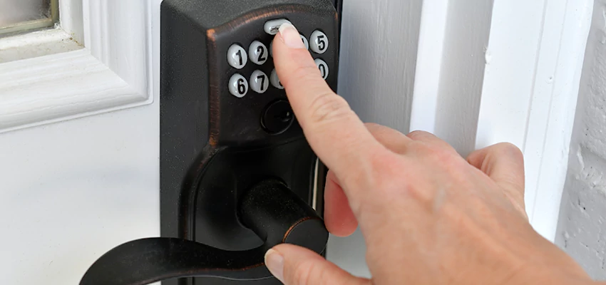 High-security Code Lock Ideas in The Acreage, Florida