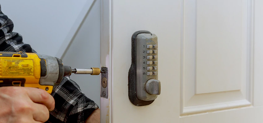 Digital Locks For Home Invasion Prevention in The Acreage, FL