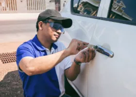 Car Locksmith in The Acreage, FL